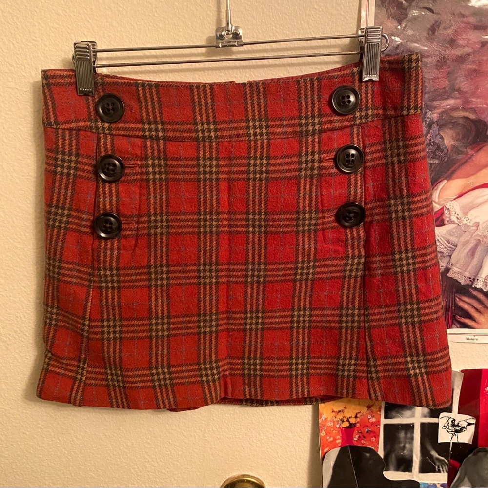 Red Plaid GAP Miniskirt w/Buttons, sz. 0 💋